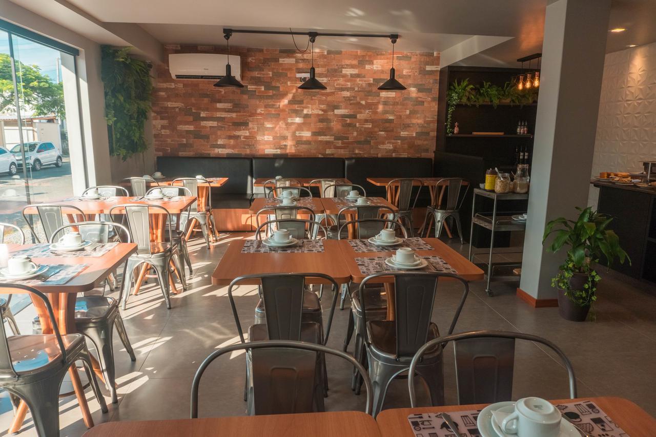 Hotel Blumenhof Balneário Camboriú Kültér fotó